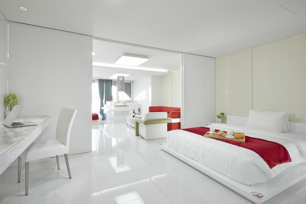 Shin Shin Hotel Jeju Ocean Seogwipo Zimmer foto
