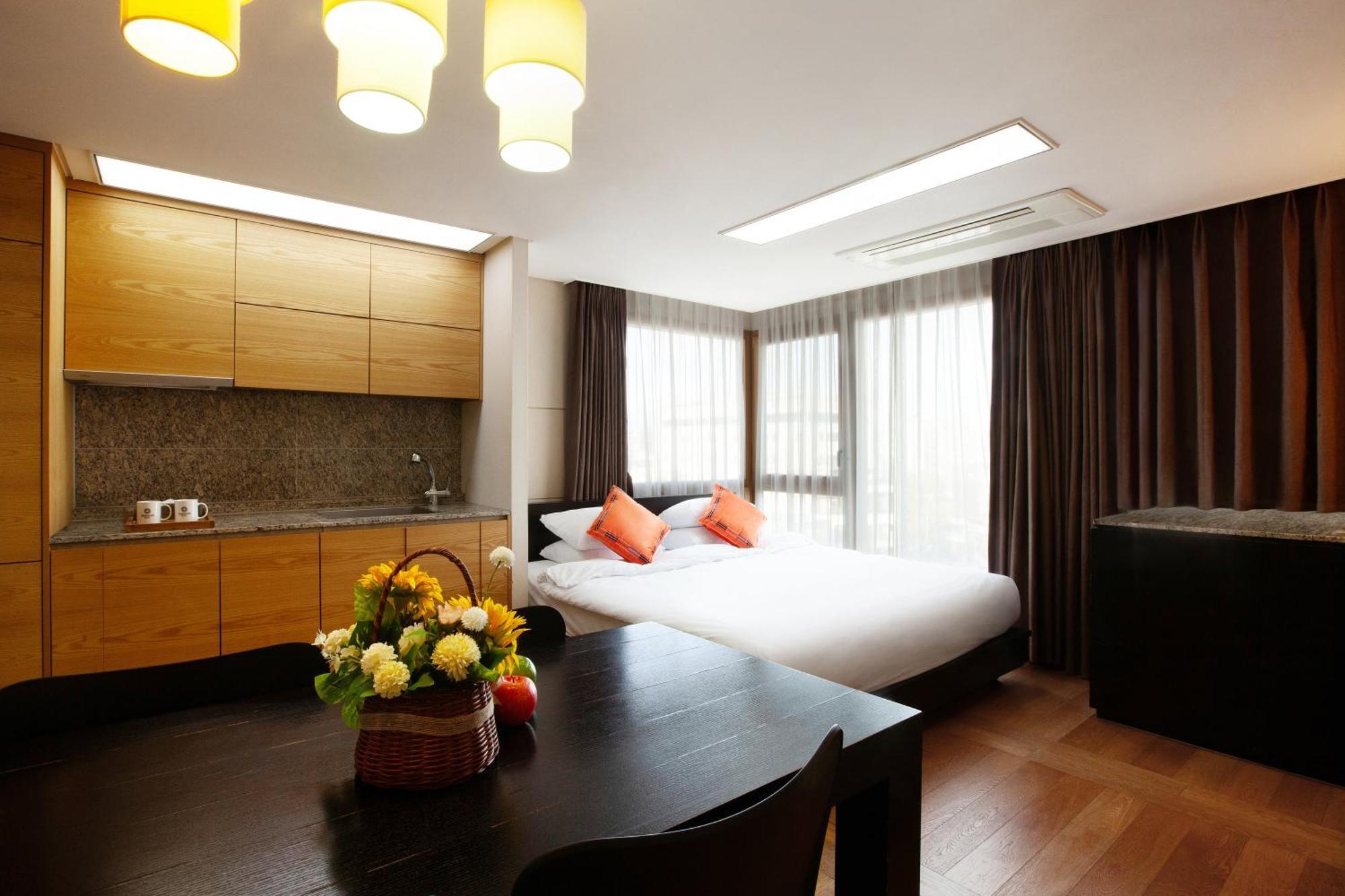 Shin Shin Hotel Jeju Ocean Seogwipo Exterior foto